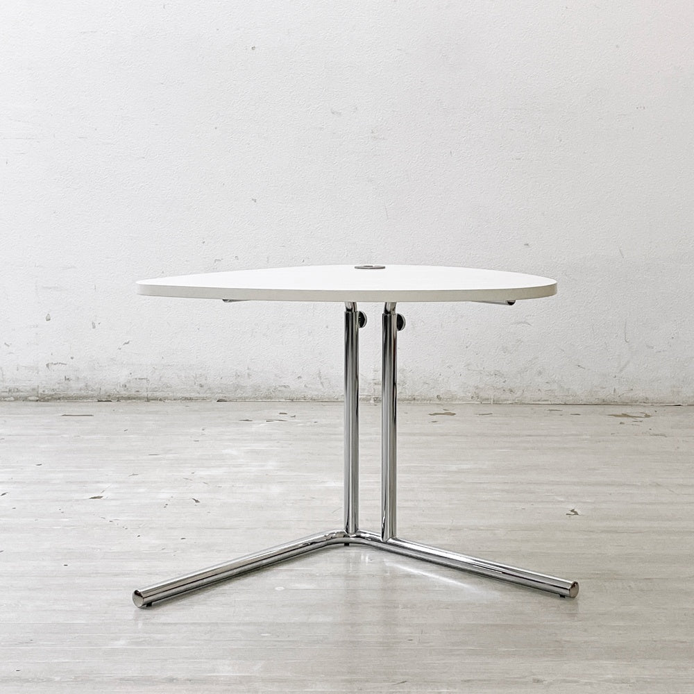 テクタ TECTA サイドテーブル K22 SIDE TABLE アッシュ材 ホワイト アレキサンダーカルダー ドイツ バウハウス ACTUS 取扱い ●