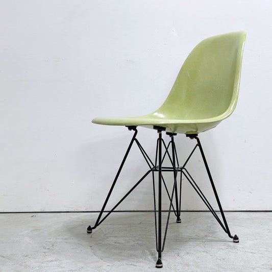 モダニカ MODERNICA サイドシェルチェア FRP ファイバーグラス エッフェルベース セロリ ブラック C&Rイームズ ミッドセンチュリー ●