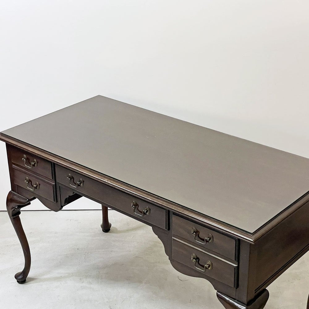 イーセンアーレン ETHAN ALLEN 両袖デスク 3ドロワー 猫脚 ガラス天板 クラシカルデザイン 米国家具 ●