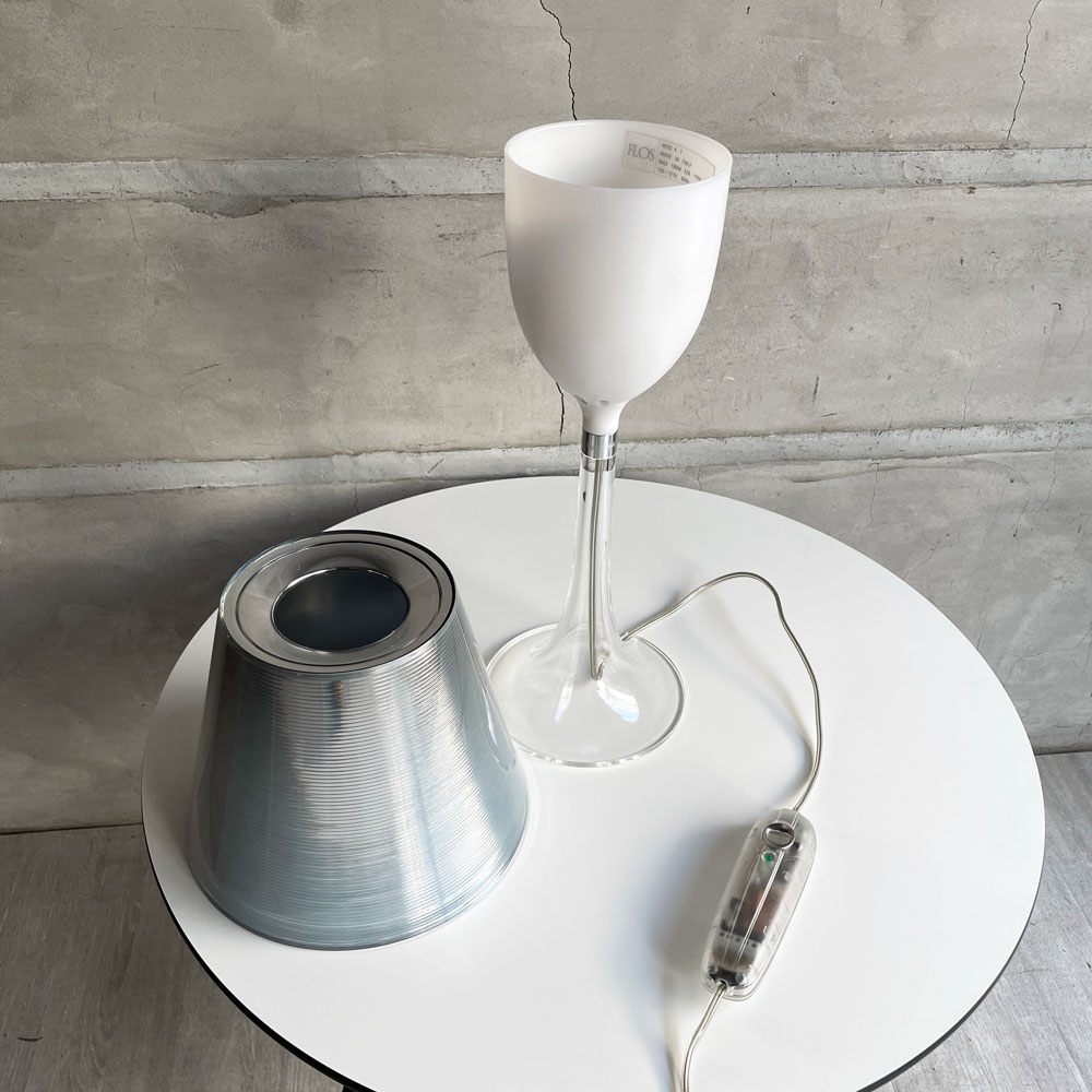 フロス FLOS ミスケー Miss K テーブルランプ デスクライト フィリップスタルク Philippe Stark 調光機能付 モダンデザイン ♪