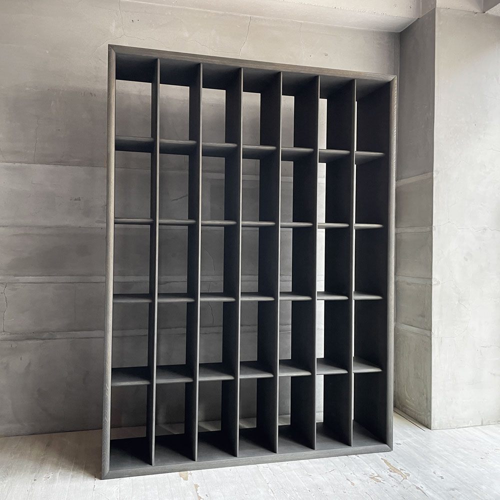 タイムアンドスタイル TIME＆STYLE コモレビシェルフ Komorebi shelf BDTC-306 オーク材 チャコールグレー オープンシェルフ 飾り棚 本棚 ディスプレイラック 間仕切り モダンデザイン 定価￥660,000- ♪