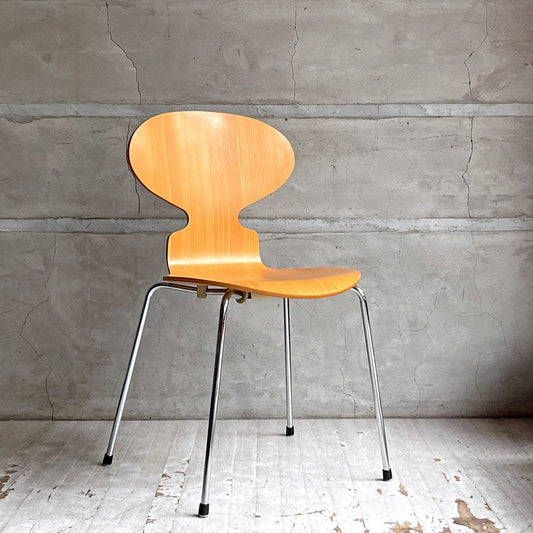 フリッツハンセン Fritz Hansen 3101 アリンコチェア アントチェア 4本脚 ナチュラルビーチ ラッカー仕上げ フェルトグライズ アルネ・ヤコブセン C ♪