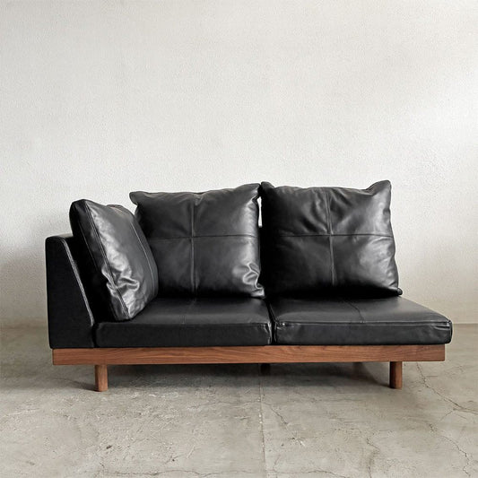 マスターウォール MASTERWAL デニッシュグランデ DANISH GRANDE SOFA 2シーターソファ ワンアーム 右片肘 W159cm ウォールナット無垢材 本革 ブラックレザー 定価￥753,500- 展示品 〓