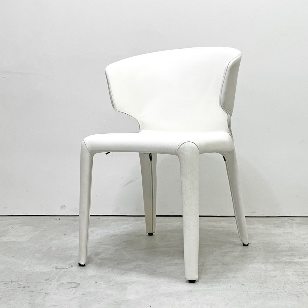 カッシーナ Cassina オラ 367 HOLA アームチェア 本革 フルレザー ホワイト ハンス・ウェッツスタイン 定価￥374,000- B ●