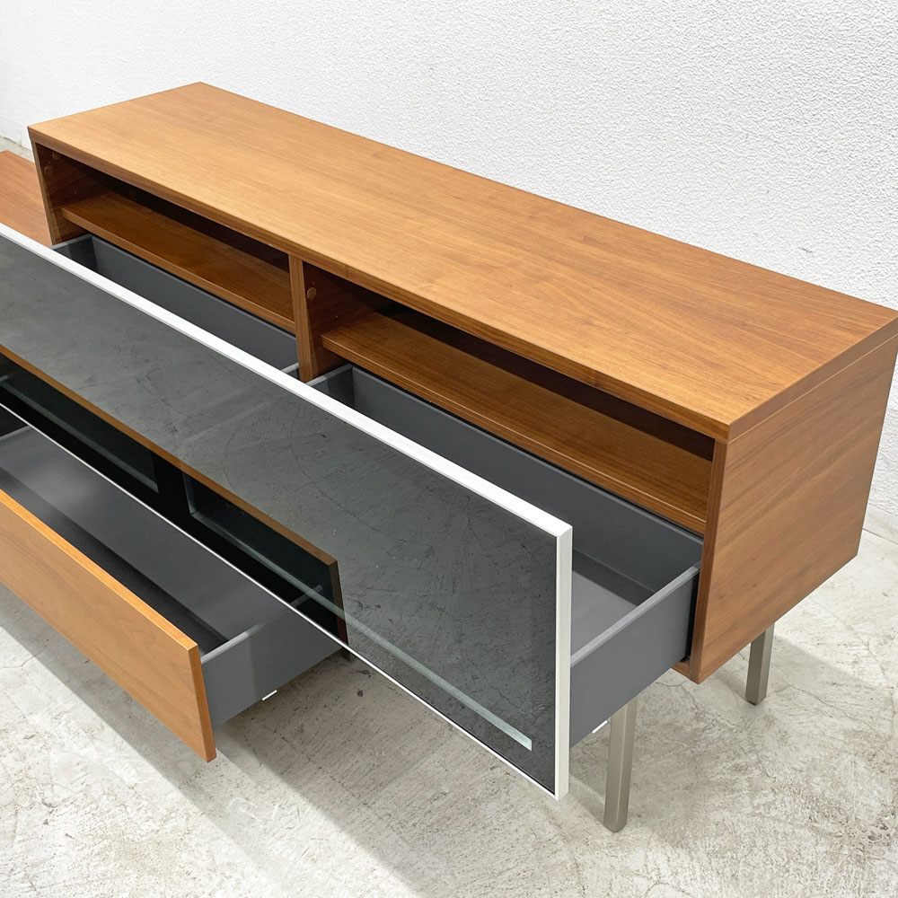 ボーコンセプト BoConcept ボラーニ Volani AVボード テレビボード スライド式 ウォールナット材 モダン ナチュラル 〓