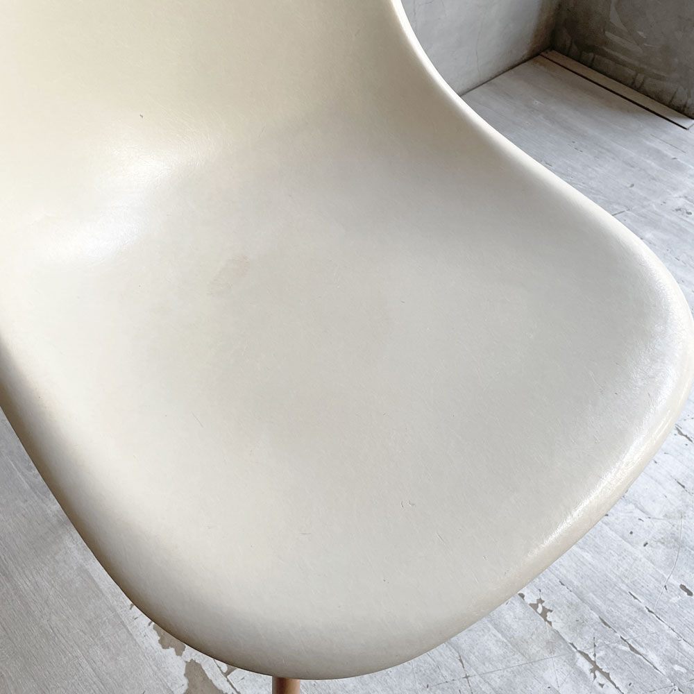 ハーマンミラー Herman Miller サイドシェルチェア セカンド 2nd ビンテージ FRP製 パーチメント ドゥエルレッグベース C&R イームズ ミッドセンチュリー ♪