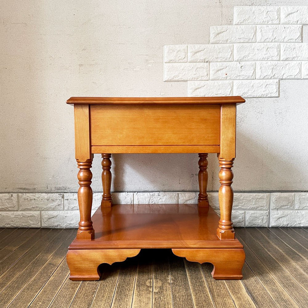 横浜ダニエル DANIEL クーガー Cougar サイドテーブル A-311 ナイトテーブル 樺桜材 W50cm アーリーアメリカン 参考価格19万円 ◎