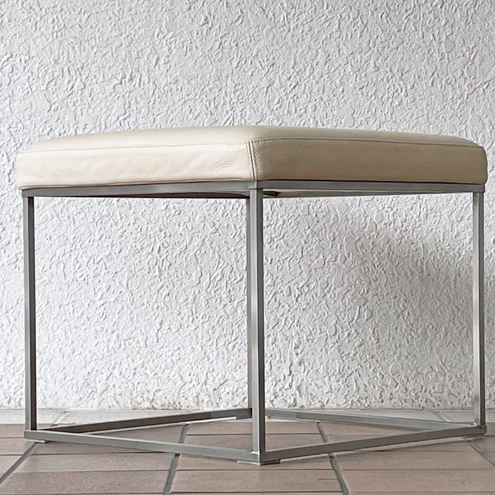 リビングディバーニ Living Divani イル プフ ILE Pouf オットマン スツール 本革 Piero Lissoni ixc.取扱 ◇