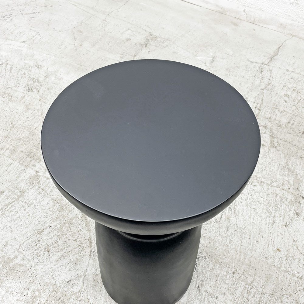 モーダエンカーサ moda en casab トーテム TOTEM table サイドテーブル スツール コンクリート 未使用品 箱付き B 〓