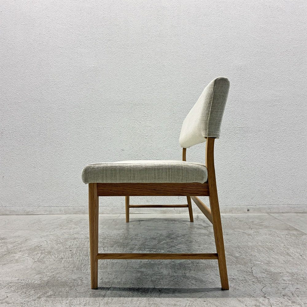 IDC大塚家具 OTSUKA フィル2 Fill 2 ベンチ 背付きタイプ オーク材 カバーリングファブリック オフホワイト系 W121cm 廃番 A 〓