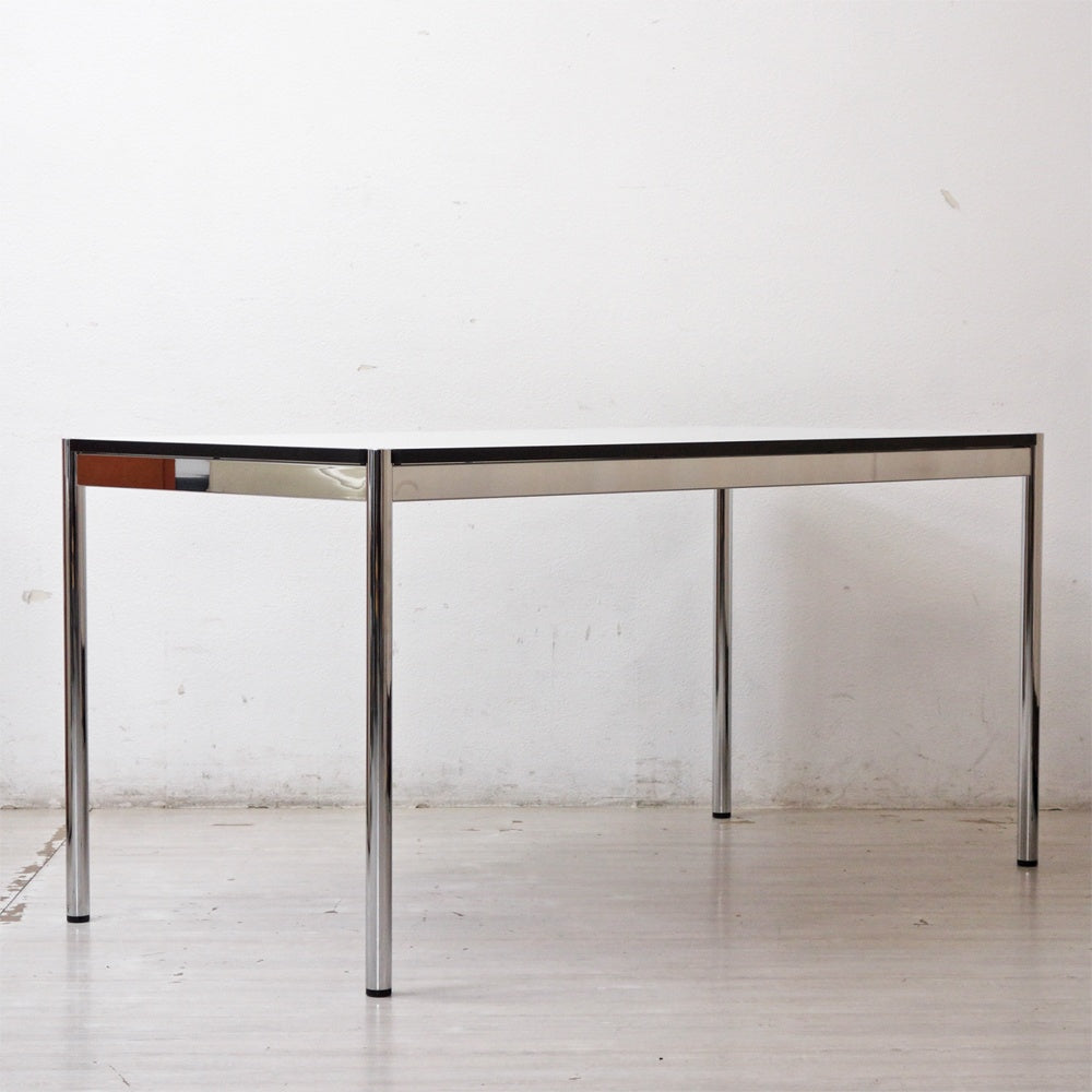 USMモジュラーファニチャー USM Haller USMハラーテーブル ワーキングデスク ダイニングテーブル W150×D75×H74cm アジャスター パールグレーラミネート(ホワイト) 高さ調整機能付 A ●