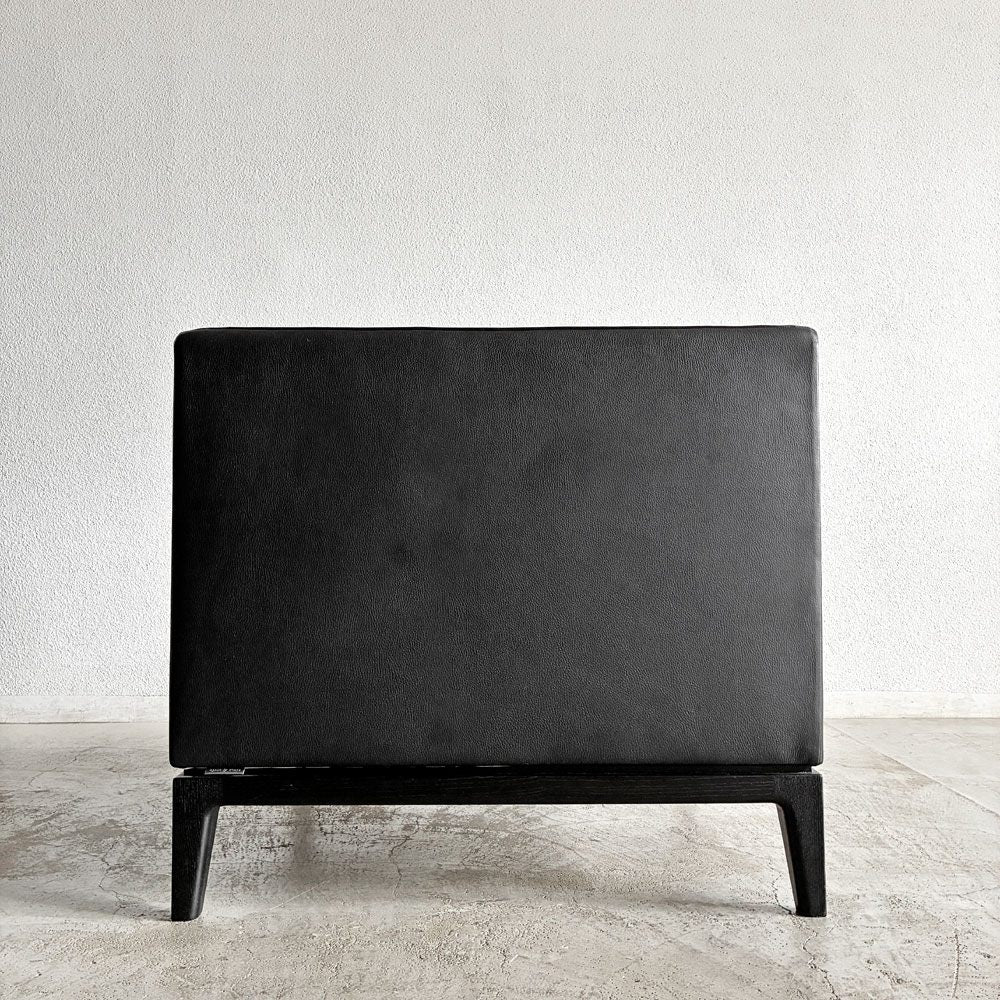 タイム＆スタイル TIME & STYLE エドワード Edward seamless sofa シームレスソファ 1人掛け ラウンジチェア 本革 ブラックレザー タモ材 廃番 B 〓
