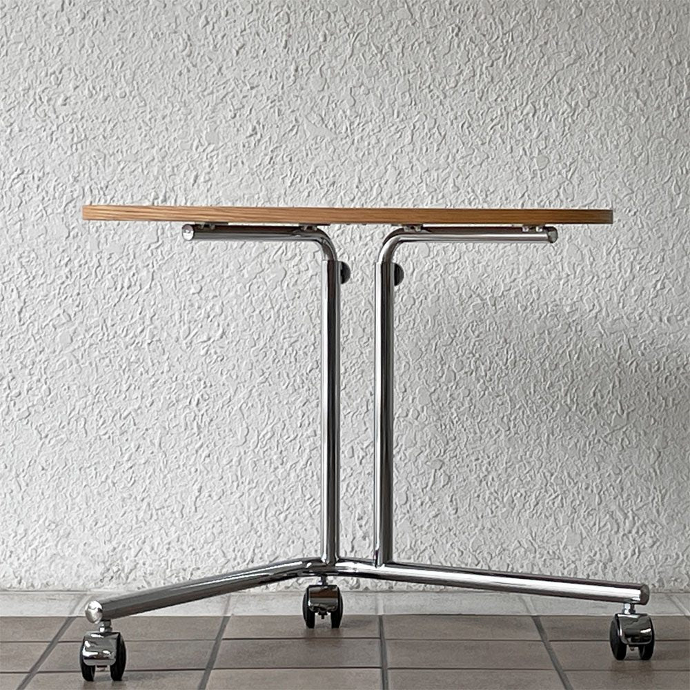 テクタ TECTA サイドテーブル K22R SIDE TABLE キャスター付き 高さ調整可 ドイツ バウハウス ACTUS取扱 展示品 定価99,000円以上 ◇
