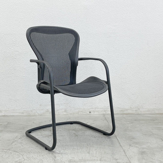 ハーマンミラー Herman Miller アーロン サイドチェア Aeron Side Chair クラシックカーボン カンチレバー 廃盤 \100,440- B  〓