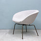 フリッツハンセン Fritz Hansen ポットチェア 3318 POT ラウンジチェア ファブリック クリスチャンハウン ベージュ ブラウンブロンズレッグ アルネ・ヤコブセン デンマーク  展示品 ◎
