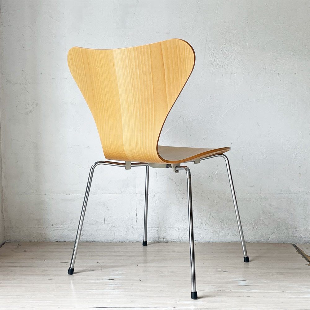 フリッツハンセン Fritz Hansen セブンチェア ビーチ材 ナチュラル アルネ・ヤコブセン 北欧家具 定価￥88,880- ★