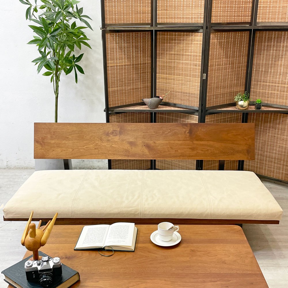 広松木工 hiromatsu フレックス FREX 168 3シーターソファ ウォールナット 無垢材 ファブリック スチール脚 カバーリング 参考定価 ￥363,000- ●