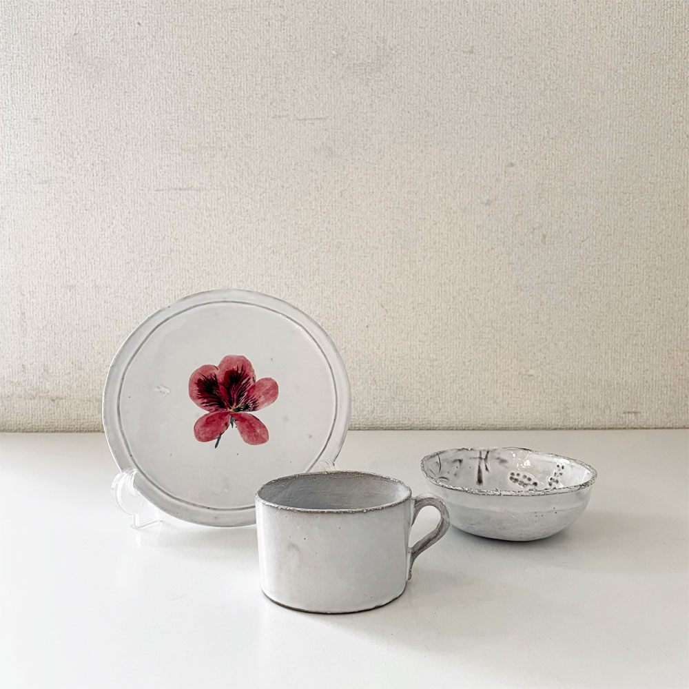 アスティエ・ド・ヴィラット ASTIER de VILLATTE ジョン・デリアン John Derian パンジー ソーサー 16.5cm スモールプレート フランス 廃番 ◎