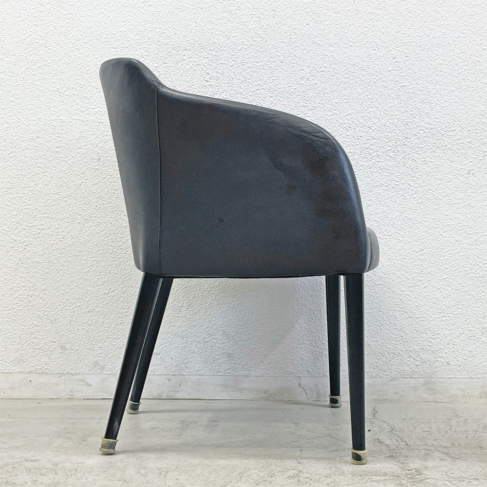 エルバ erba エモジオーネ 肘付きダイニングチェア アーム付き 本革 IDC大塚取扱 定価139,000円 〓