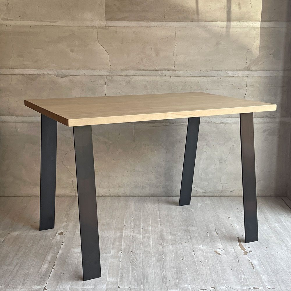 かなでもの KANADEMONO THE TABLE ラバーウッド ナチュラル スリムライン Black Steel 幅106 x 奥行66cm 定価￥58,800- ♪