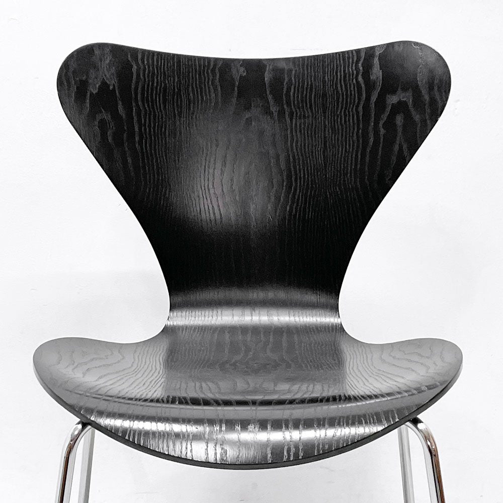 フリッツハンセン Fritz Hansen セブンチェア ダイニングチェア カラードアッシュ ブラック アルネ・ヤコブセン 北欧 デンマーク 定価￥76,780- A ●