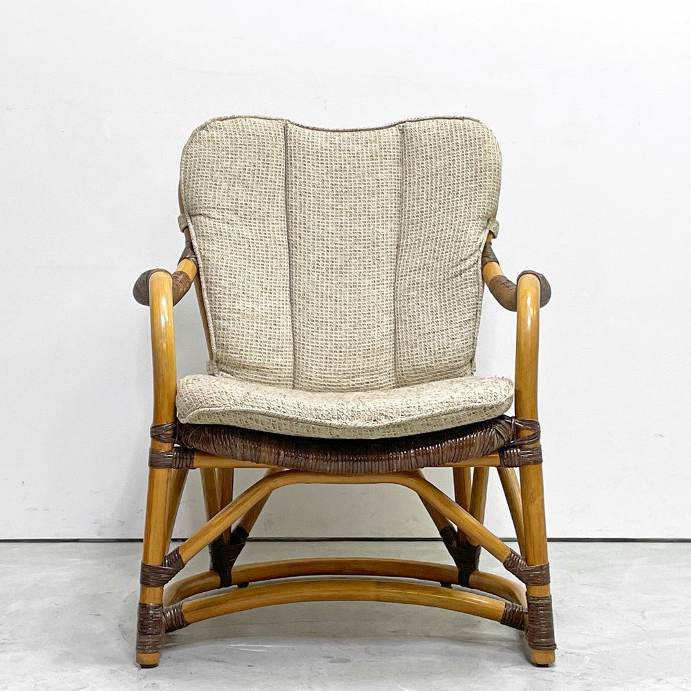 カザマ KAZAMA ルロット アームチェア Lurot Arm Chair ラタン 籐家具 ベージュ系 クッション付き インドネシア 定価￥48,800- A ●