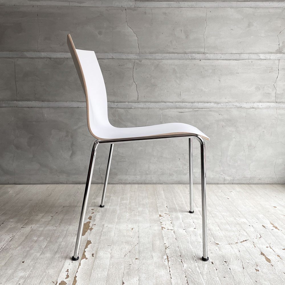 エンゲルブレヒト Engelbrechts チャリックチェア CHAIRIK Chair 101 ダイニングチェア スタッキング 4本脚 ホワイト プライウッド スチール デンマーク 未使用品 定価63,800円 ♪