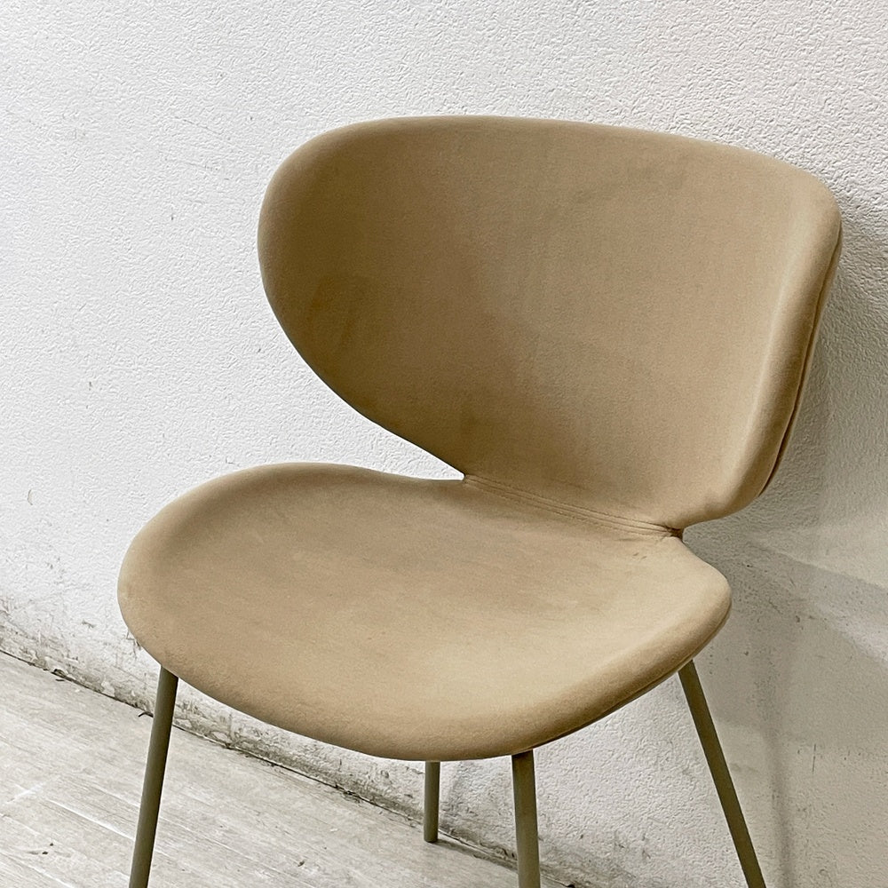 ボーコンセプト Bo Concept ハミルトンチェア Hamilton chair ダイニングチェア ファブリック ベルベット サンド モダンデザイン 北欧 デンマーク A ●