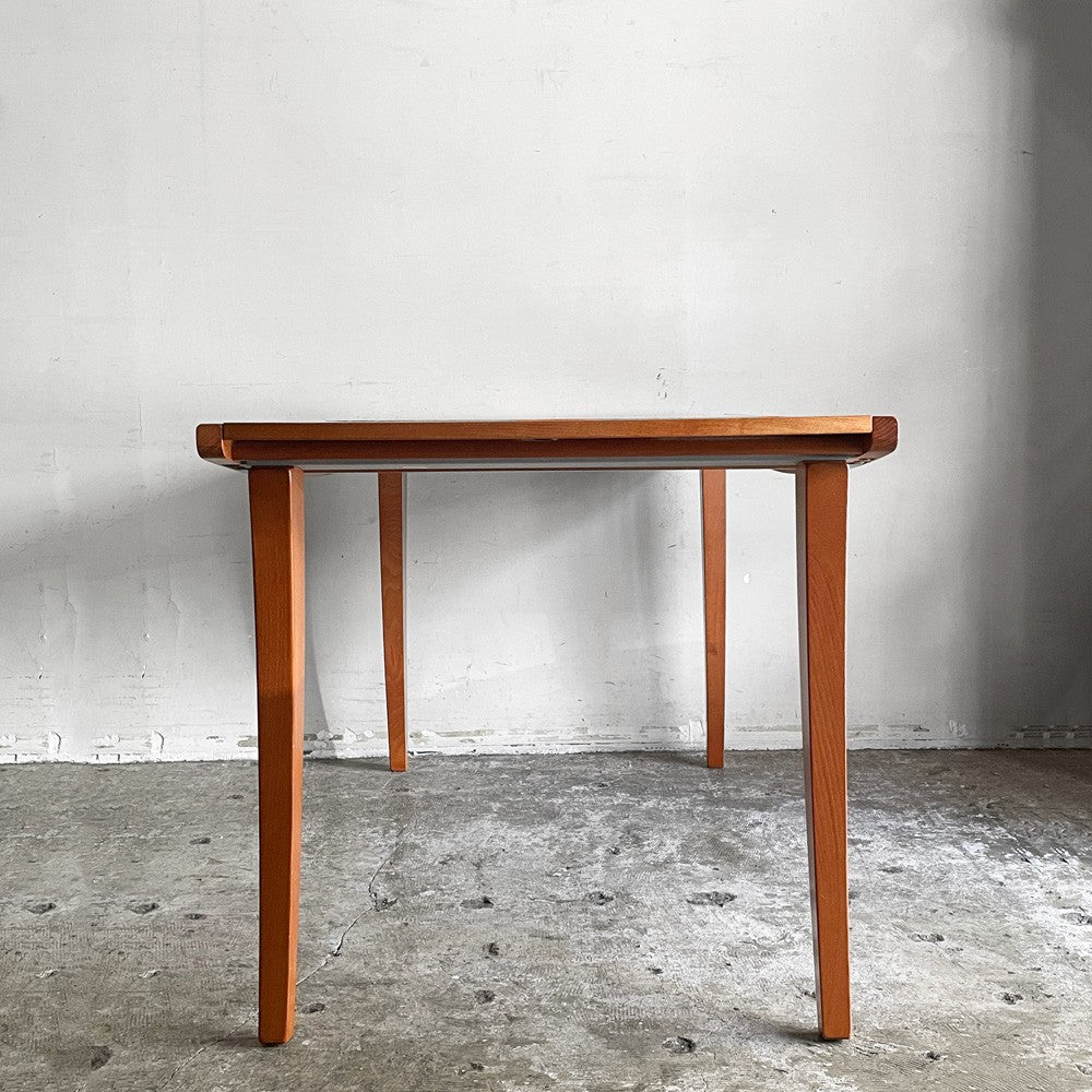 カリガリス Calligaris エクステンション ダイニングテーブル 伸長式 蛇腹 チェリー材 W147~222cm イタリアモダン ■