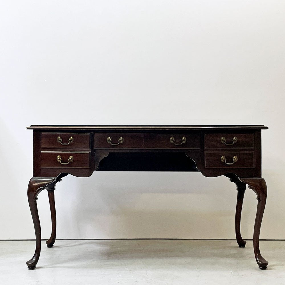 イーセンアーレン ETHAN ALLEN 両袖デスク 3ドロワー 猫脚 ガラス天板 クラシカルデザイン 米国家具 ●