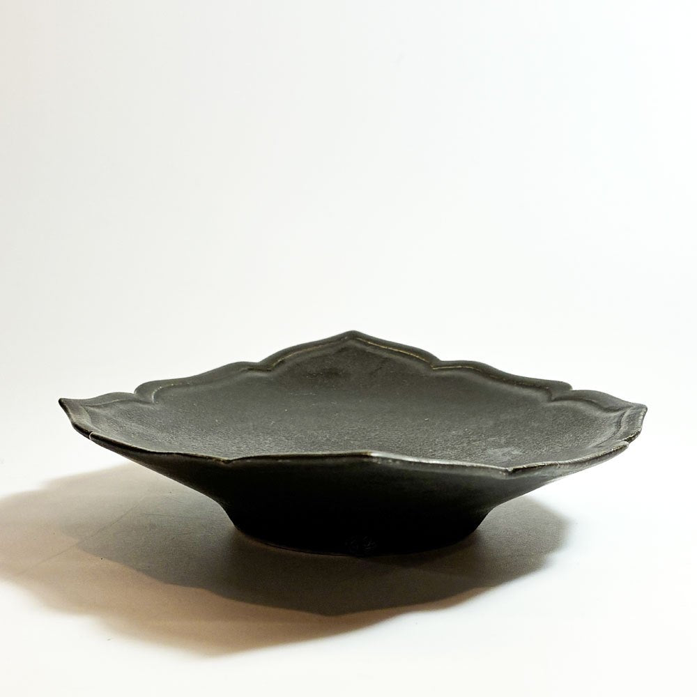木下和美 黒釉輪花 ひし形皿 プレート 黒釉 磁器 W17cm 現代作家 A ★