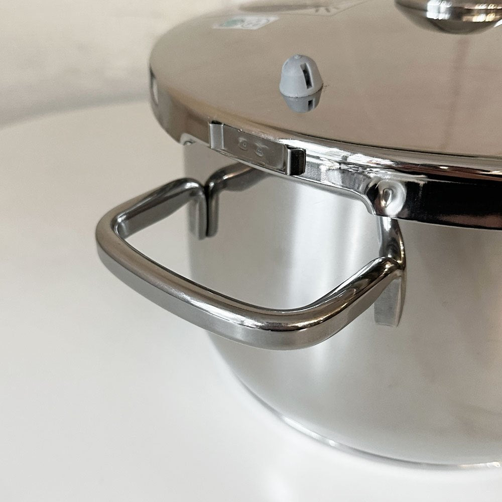 タッパーウェア Tupperware パーフェクトキッチン 圧力鍋 4.5L WMF すのこ付き ステンレス ドイツ製 ◎