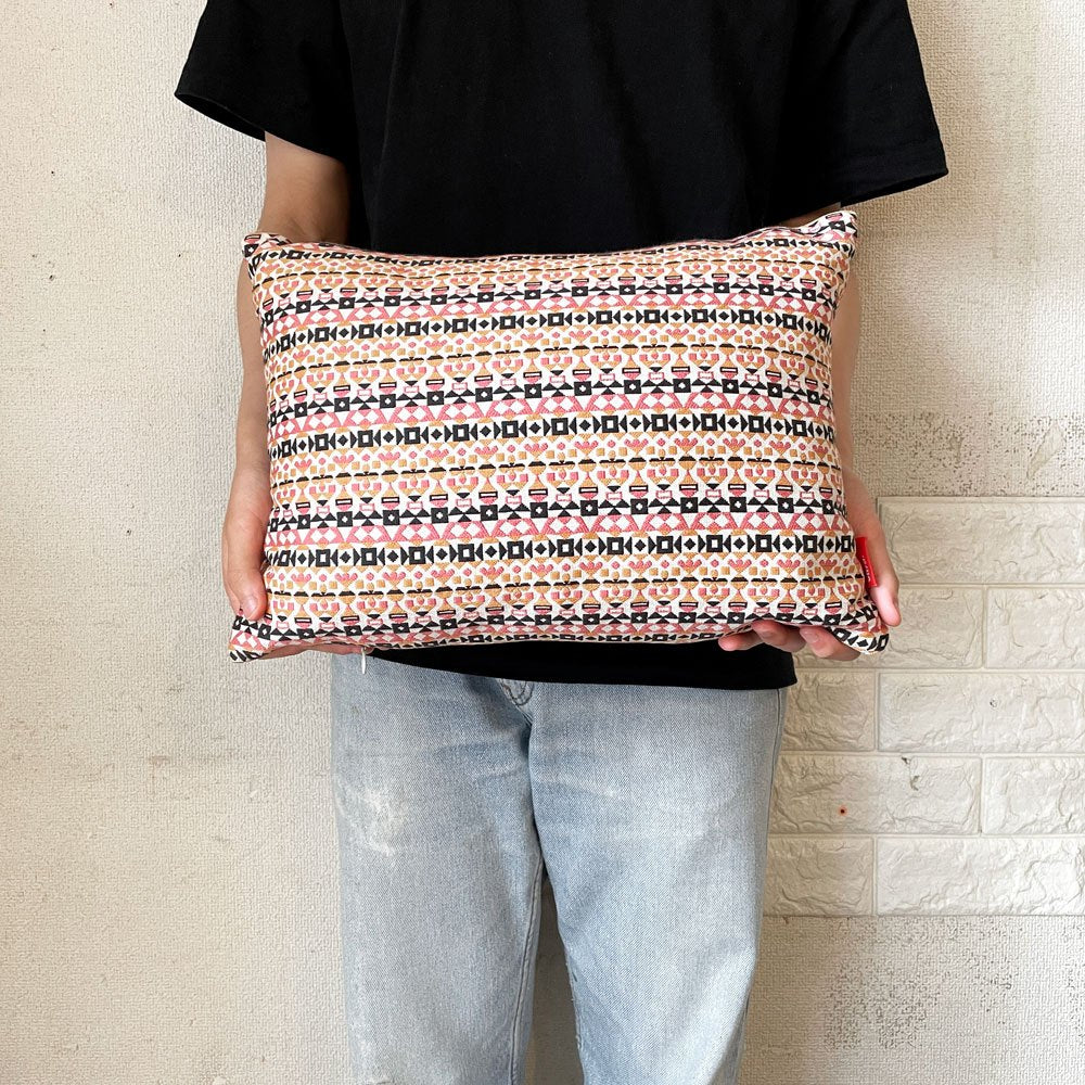 ヴィトラ vitra. アラベスク Arabesque クッション ピロー 40×30cm マハラム生地 アレキサンダー・ジラード 廃番 ◎