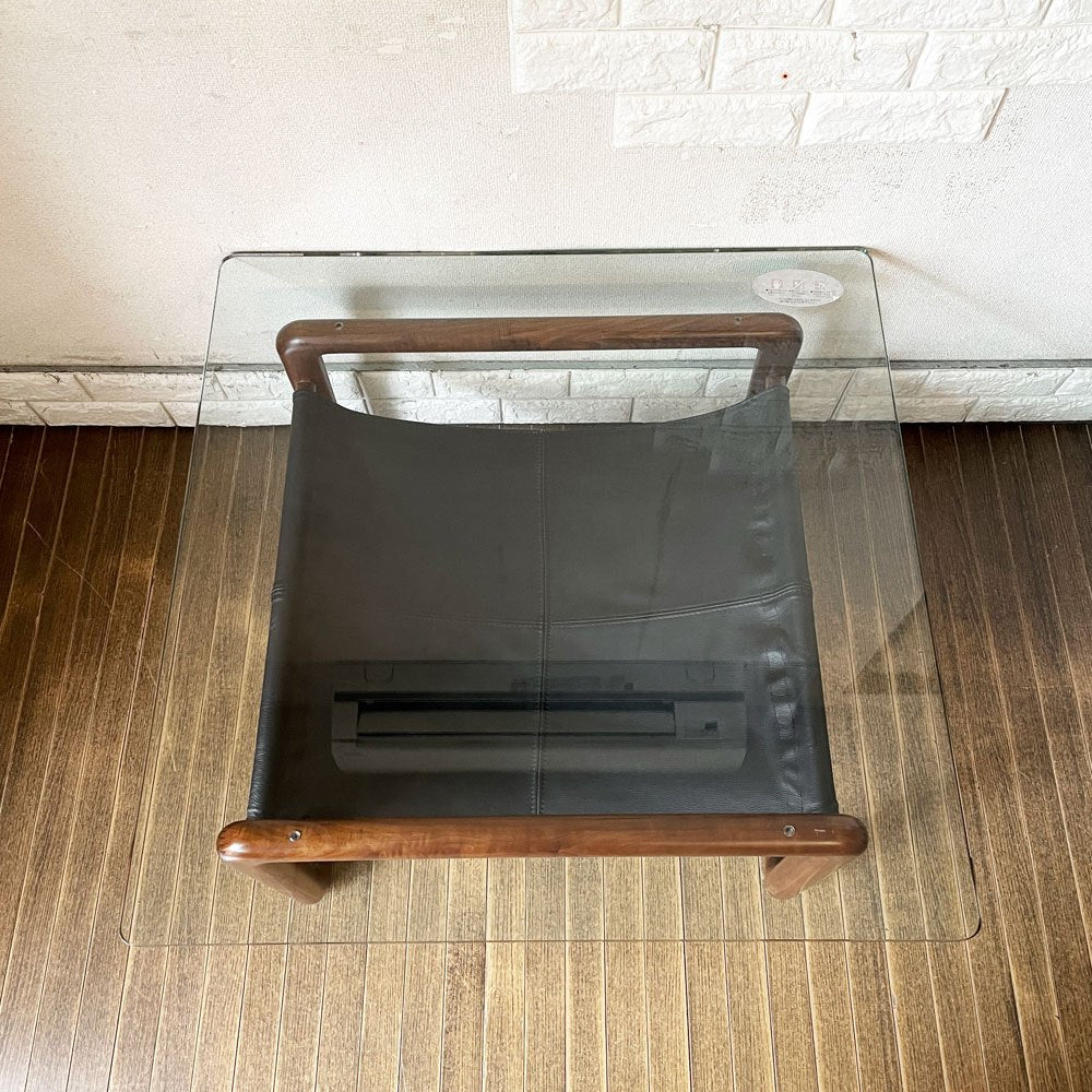 ケンオクヤマデザイン KEN OKUYAMA DESIGN ハンモック リビングテーブル ローテーブル ガラス×ウォールナット×ブラックレザー W80cm 奥山清行 定価￥99,800- 廃番 ◎