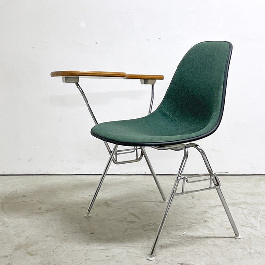 ハーマンミラー Herman Miller サイドシェルチェア セカンド 2nd ビンテージ アプホルスター スクールベース スタッキングベース 肘掛けテーブル付 イームズ ミッドセンチュリー G ●