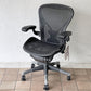 ハーマンミラー Herman Miller アーロンチェア クラシック Bサイズ ポスチャーフィット フル装備 グラファイトベース ヘッドレスト付き ◇