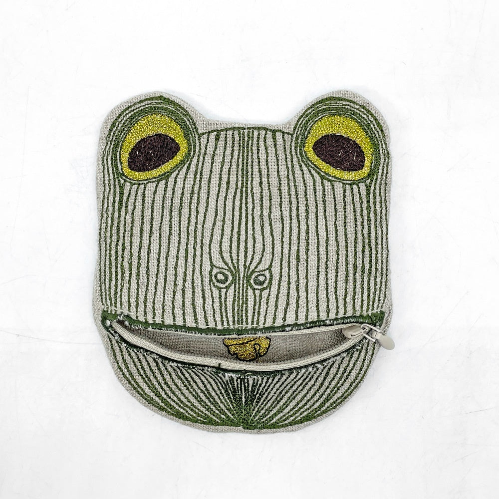 コーラル・アンド・タスク coral&tusk Lucky Frog with Bell Pouch ポーチ ステファニー・ハウズリー Stephanie Housley's リネン 刺繍 ●