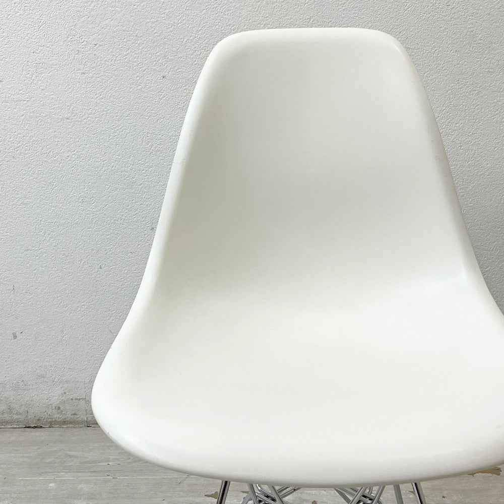 ハーマンミラー HermanMiller × ヴィトラ vitra Wネーム サイドシェルチェア ポリプロピレン エッフェルベース ホワイト C&Rイームズ 現状品 ●