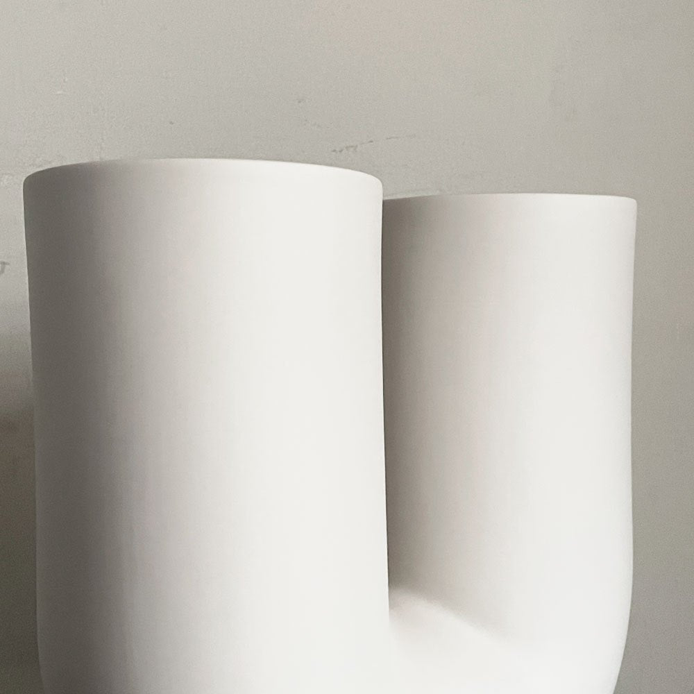 ムート Muuto キンクベース KINK VASE フラワーベース 花瓶 サンド 北欧 デンマーク アーネストスタジオ 箱付き 美品 ■