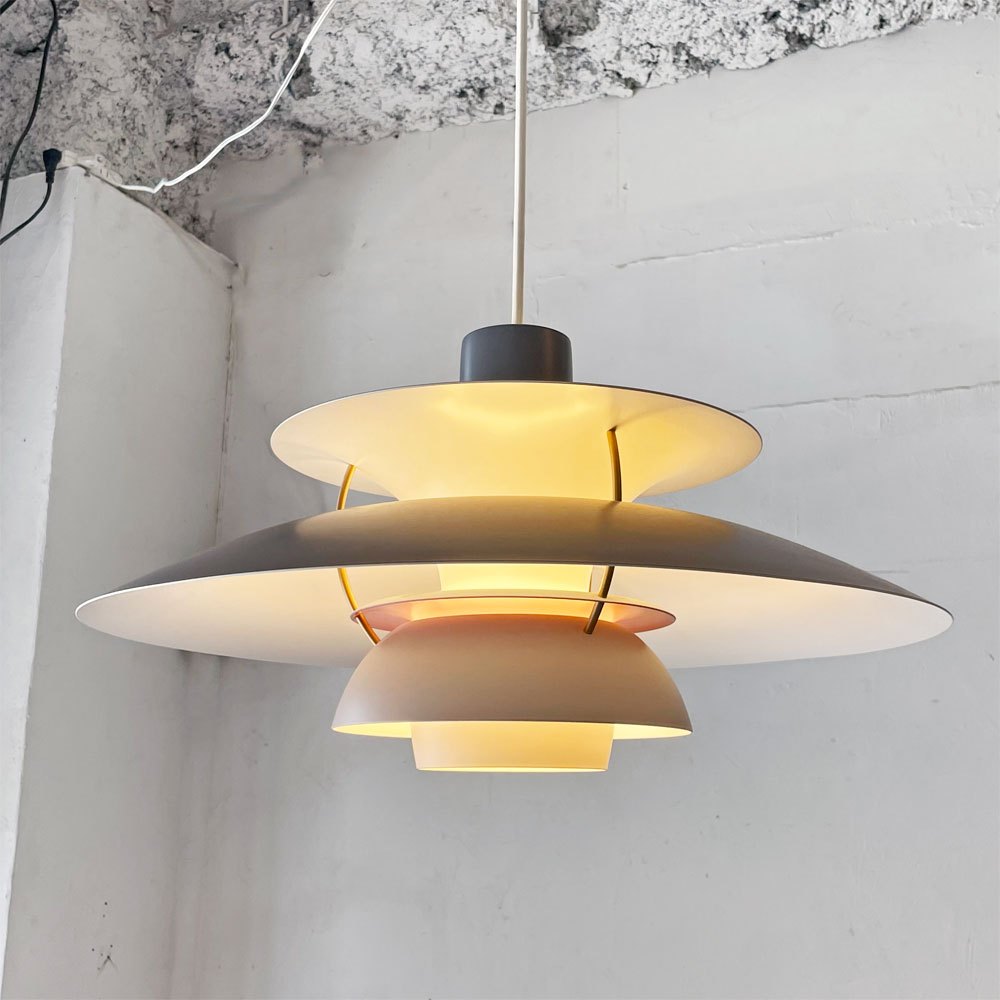 ルイスポールセン Louis Poulsen PH5 グレーグラデーション ペンダントライト ポール・ヘニングセン Poul Henningsen デンマーク 定価￥159,500- ★