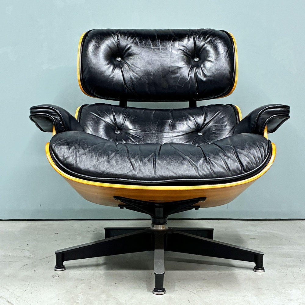 ハーマンミラー Herman Miller イームズラウンジチェア＆オットマン ブラックレザー ウォールナット C&Rイームズ ミッドセンチュリー 1999年製 ◎