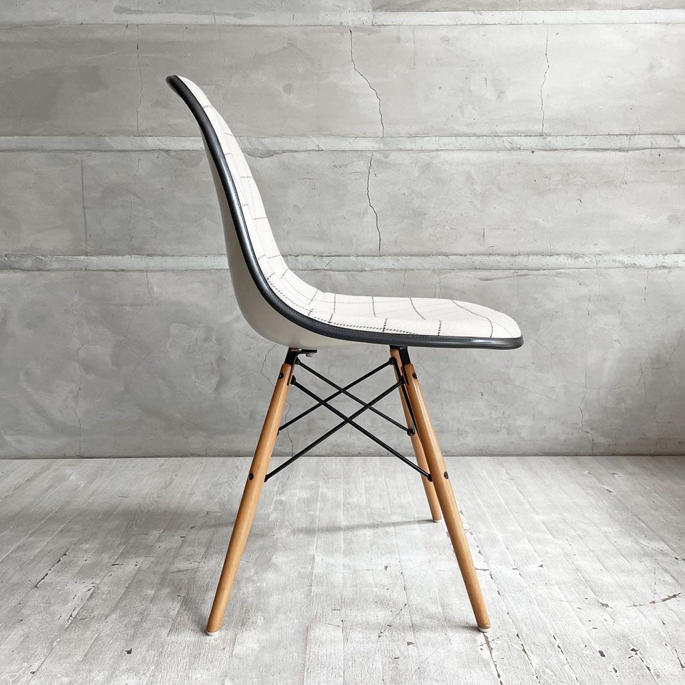 ハーマンミラー Herman Miller サイドシェルチェア サード 3rd ビンテージ FRP アプホルスター ファブリック ヘリンボーン チェック×アイボリー ダウェルベース イームズ ミッドセンチュリー ファブリック張替済♪
