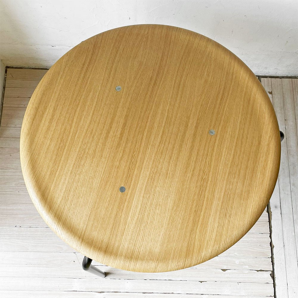 エンゲルブレヒト Engelbrechts ケヴィ KEVI 2010 ダイニングテーブル オーク材 プライウッド カフェテーブル 70cm 3本脚 ヨルゲン・ラスムッセン デンマーク 未使用品 ★