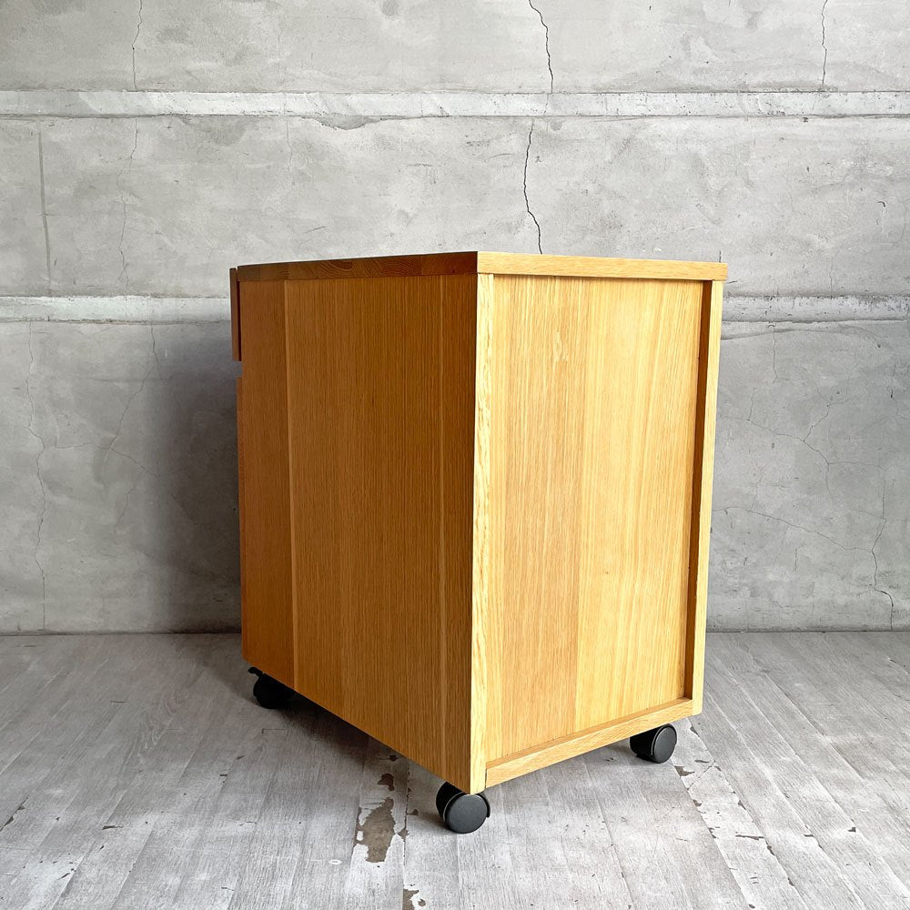 無印良品 MUJI 木製デスクキャビネット オーク材 デスクワゴン ナチュラル キャスター付き 定価￥25,000- ♪
