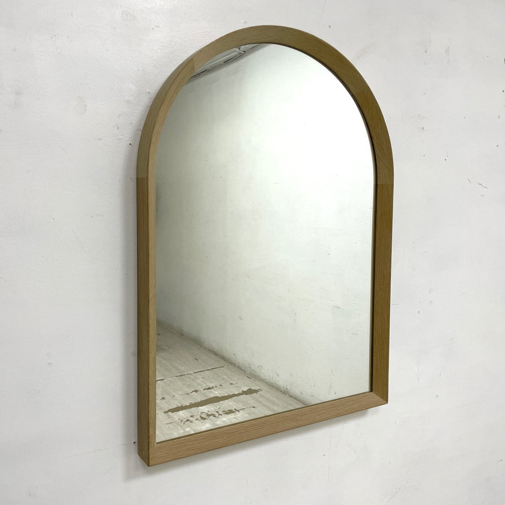 マーフ MURPH オリジナルミラー arch mirror ウォールミラー オーク材 ソープフィニッシュ 壁掛け鏡 W46xH63cm シンプル ミニマル ナチュラル ●