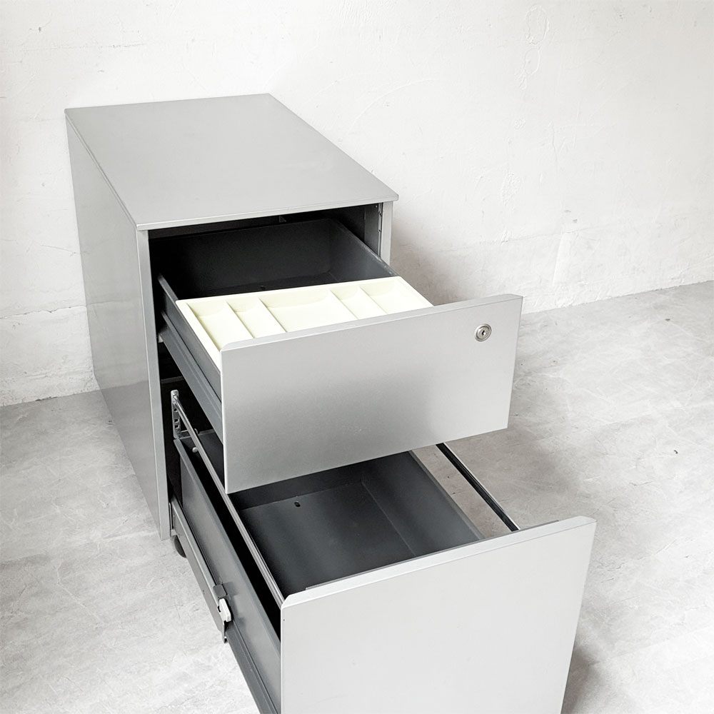 カッシーナ Cassina ixc. AFドロワー AF DRAWER デスクキャビネット ワゴン 鍵付属 キャスターロック機能付き モダン イタリア B ★