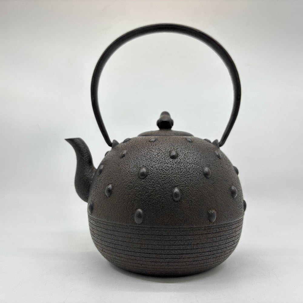 高橋大益 南部鉄器 鉄瓶 たまごもん ヒヨコ摘み 1.2L やかん 森のてつびん屋鉄瓶工房 現代作家 IH対応 箱付 ●