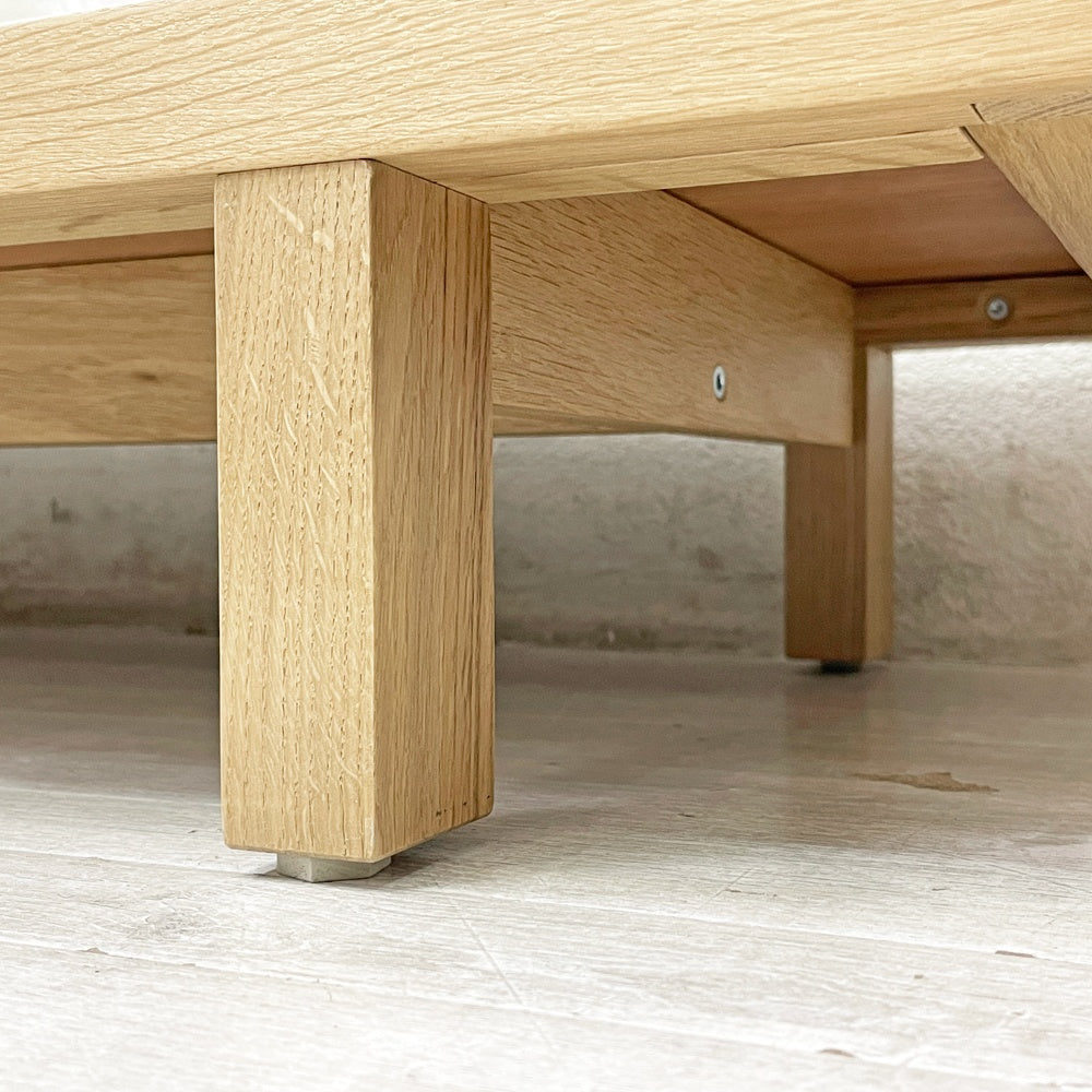 イケア IKEA ストックホルム2025 STOCKHOLM 2025 ガラスショーケース キャビネット 飾り棚 オーク材 北欧デザイン ●