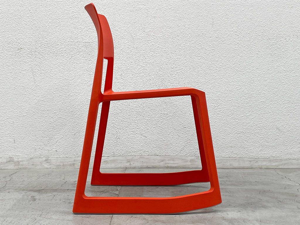 ヴィトラ Vitra ティプトン Tip Ton スタッキングチェア ポピーレッド デスクチェア チルト機能 定価約42,900円〓