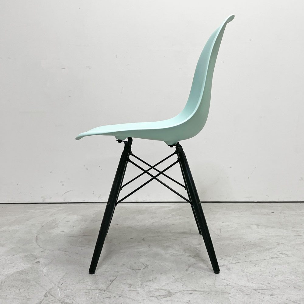 ハーマンミラー HermanMiller サイドシェルチェア ドゥエルレッグ DSW アクアスカイ × エボニー ポリプロピレン製 イームズ ミッドセンチュリー C ●